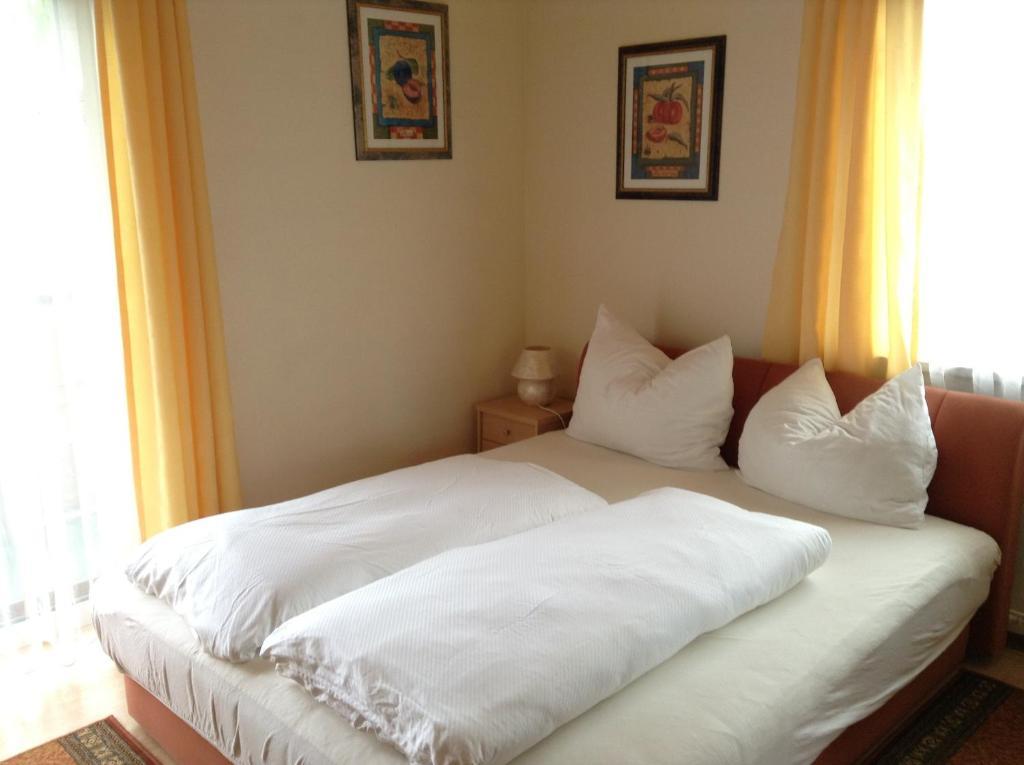 Gaestehaus Renate Velden am Wörthersee Kamer foto